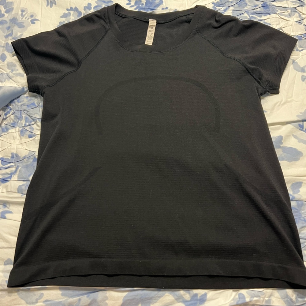 Womens lululemon swiftly top waist length size 10